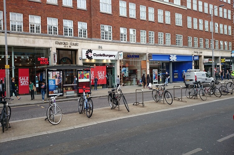 184 Kensington High Street - shop to let