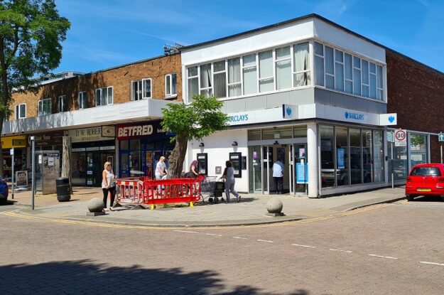 69-71 Queensway Photo